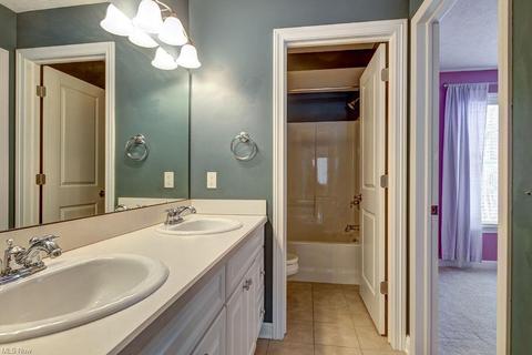 7825 Viewmount Dr, Concord, OH 44077 photo 31