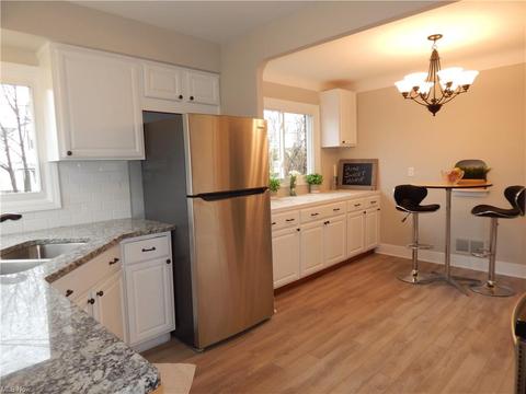6170 Stanbury, Parma, OH 44129 photo 14