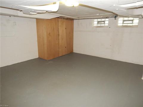 6170 Stanbury, Parma, OH 44129 photo 22