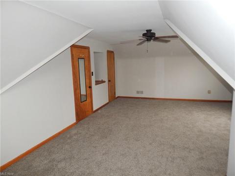 6170 Stanbury, Parma, OH 44129 photo 13