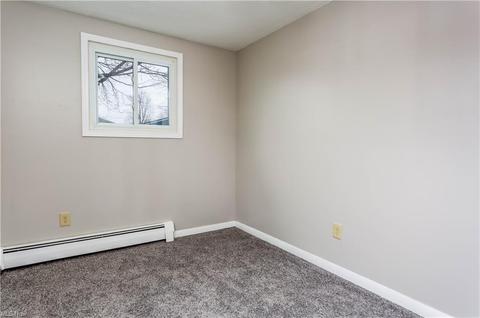 814 Longson Ave, Elyria, OH 44035 photo 18