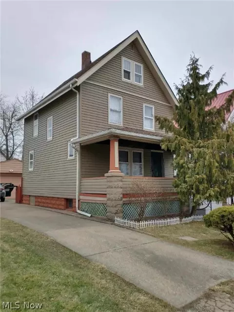 424 Kenyon Ave, Elyria, OH 44035 photo 1