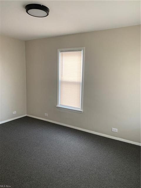 3983 E 54th St, Newburgh Heights, OH 44105 photo 7