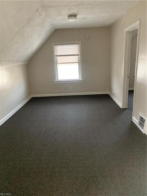 3983 E 54th St, Newburgh Heights, OH 44105 photo 17