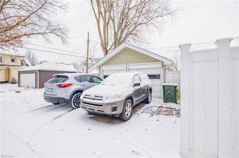 236 Bellflower Ave NW, Canton, OH 44708 photo 19