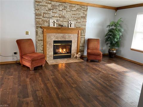 775 Bisson Ave, Akron, OH 44307 photo 12