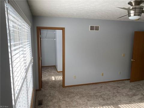 775 Bisson Ave, Akron, OH 44307 photo 25