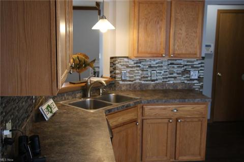 775 Bisson Ave, Akron, OH 44307 photo 7