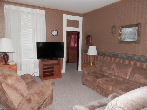 140 E College St, Scio, OH 43988 photo 7