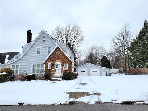 6305 Amelia Ave, Ashtabula, OH 44004 photo 1