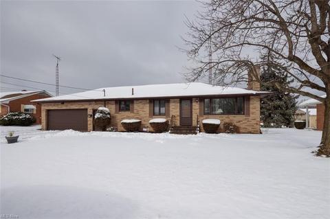 4531 8th St NW, Canton, OH 44708 photo 1