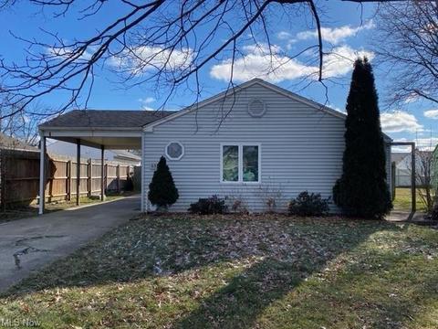 633 Weller Rd, Elyria, OH 44035 photo 2
