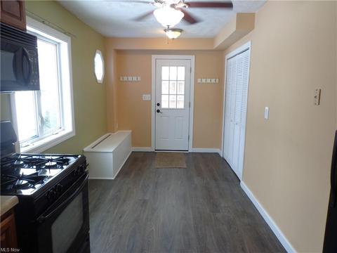 633 Weller Rd, Elyria, OH 44035 photo 5