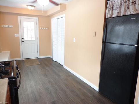 633 Weller Rd, Elyria, OH 44035 photo 4
