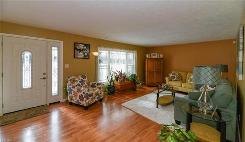 4475 Lynn Rd, Ravenna, OH 44266 photo 4