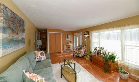 4475 Lynn Rd, Ravenna, OH 44266 photo 5