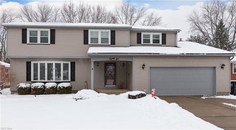 86 Mayflower Dr, Boardman, OH 44512 photo 1