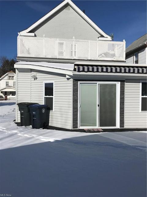 170 Harold St, Akron, OH 44310 photo 4