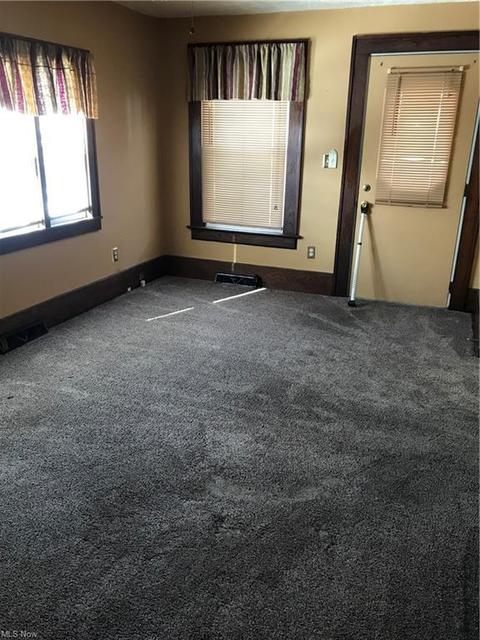 170 Harold St, Akron, OH 44310 photo 5