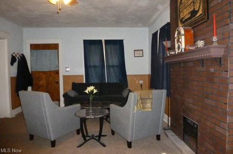406 Elm St, Struthers, OH 44471 photo 4