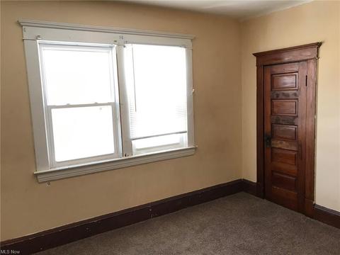 1126 Ohio Ave, Ashtabula, OH 44004 photo 9