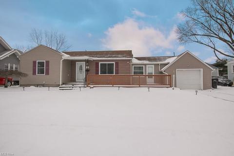 119 Hamilton St, Elyria, OH 44035 photo 2