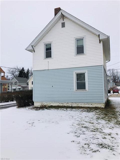 1624 W 8th St, Ashtabula, OH 44004 photo 9