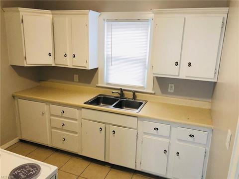 1624 W 8th St, Ashtabula, OH 44004 photo 5