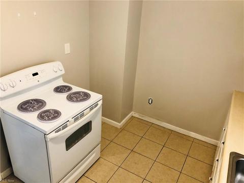 1624 W 8th St, Ashtabula, OH 44004 photo 6