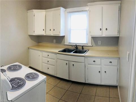 1624 W 8th St, Ashtabula, OH 44004 photo 4