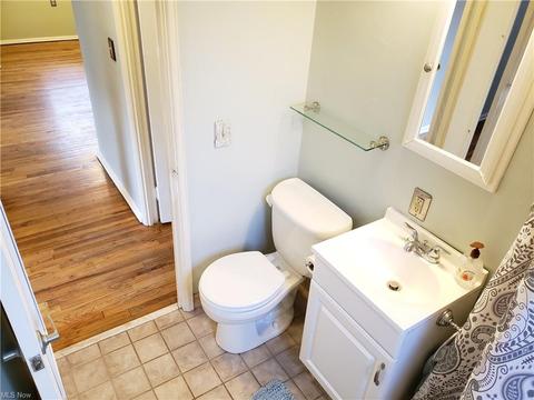 1233 Cedar Dr, Lorain, OH 44052 photo 10