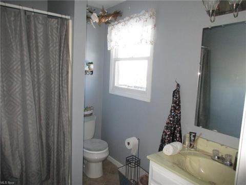 1034 Tornes Rd, Lowell, OH 45744 photo 18