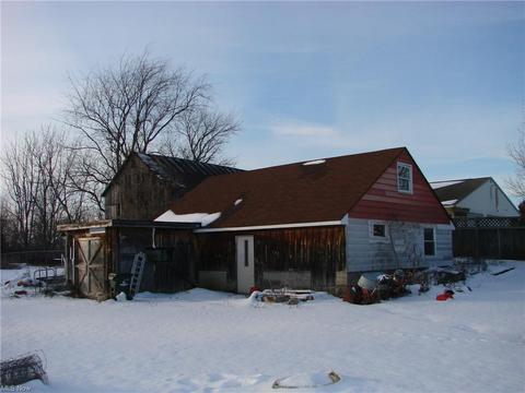 8752 Murray Ridge Rd, Elyria, OH 44035 photo 3