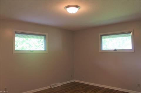 5603 Laurent Dr, Parma, OH 44129 photo 27