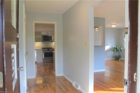 5603 Laurent Dr, Parma, OH 44129 photo 20