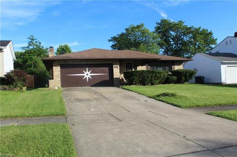 5603 Laurent Dr, Parma, OH 44129 photo 1