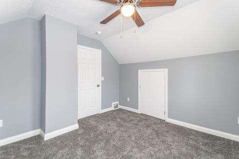 1734 E 296th St, Wickliffe, OH 44092 photo 8