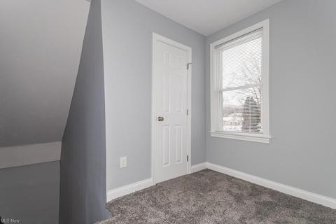 1734 E 296th St, Wickliffe, OH 44092 photo 14