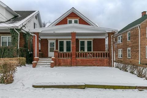 1734 E 296th St, Wickliffe, OH 44092 photo 12