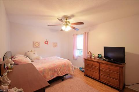 7700 Roeper Rd, Parma, OH 44134 photo 19