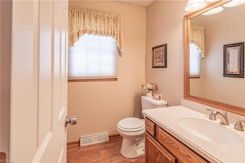 3283 Hadrian Cir NW, Canton, OH 44708 photo 20