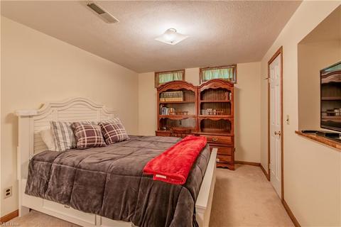 3283 Hadrian Cir NW, Canton, OH 44708 photo 24