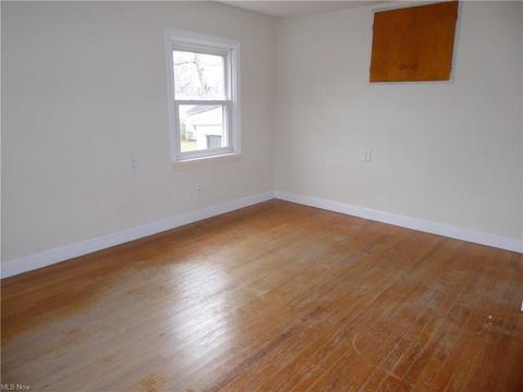 991 Reeve Rd, Elyria, OH 44035 photo 12