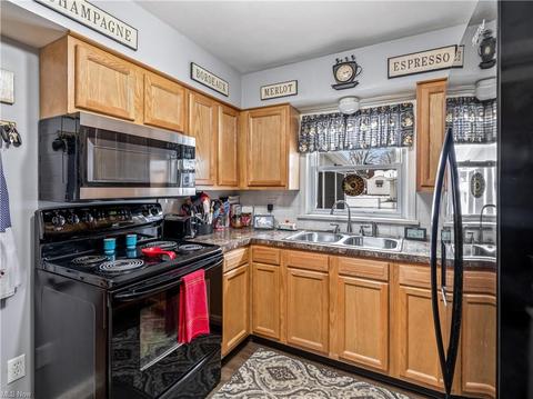 407 Poplar Ave NW, Canton, OH 44708 photo 8