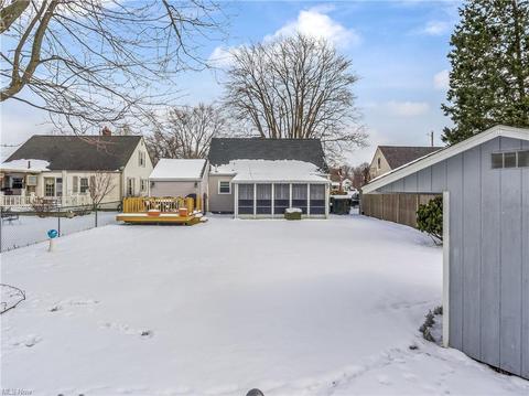 407 Poplar Ave NW, Canton, OH 44708 photo 5