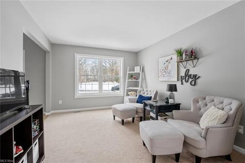 506 Berklee Dr, Youngstown, OH 44514 photo 7