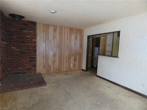 538 Garfield Ave, Elyria, OH 44035 photo 5