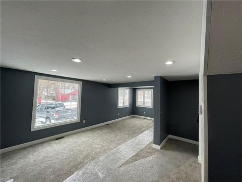 3172 E Waterloo Rd, Akron, OH 44312 photo 8