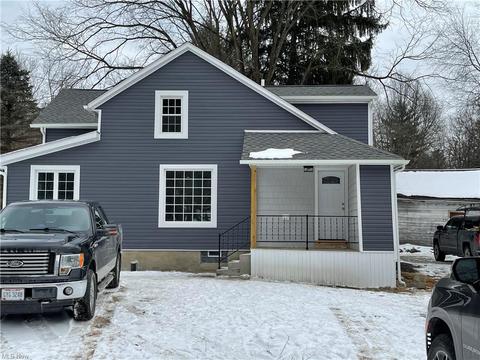 3172 E Waterloo Rd, Akron, OH 44312 photo 2
