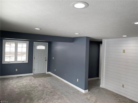 3172 E Waterloo Rd, Akron, OH 44312 photo 19